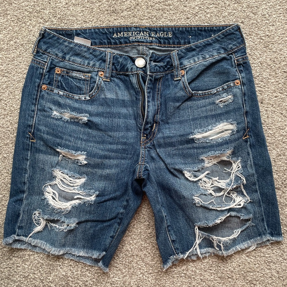 American Eagle Bermuda shorts